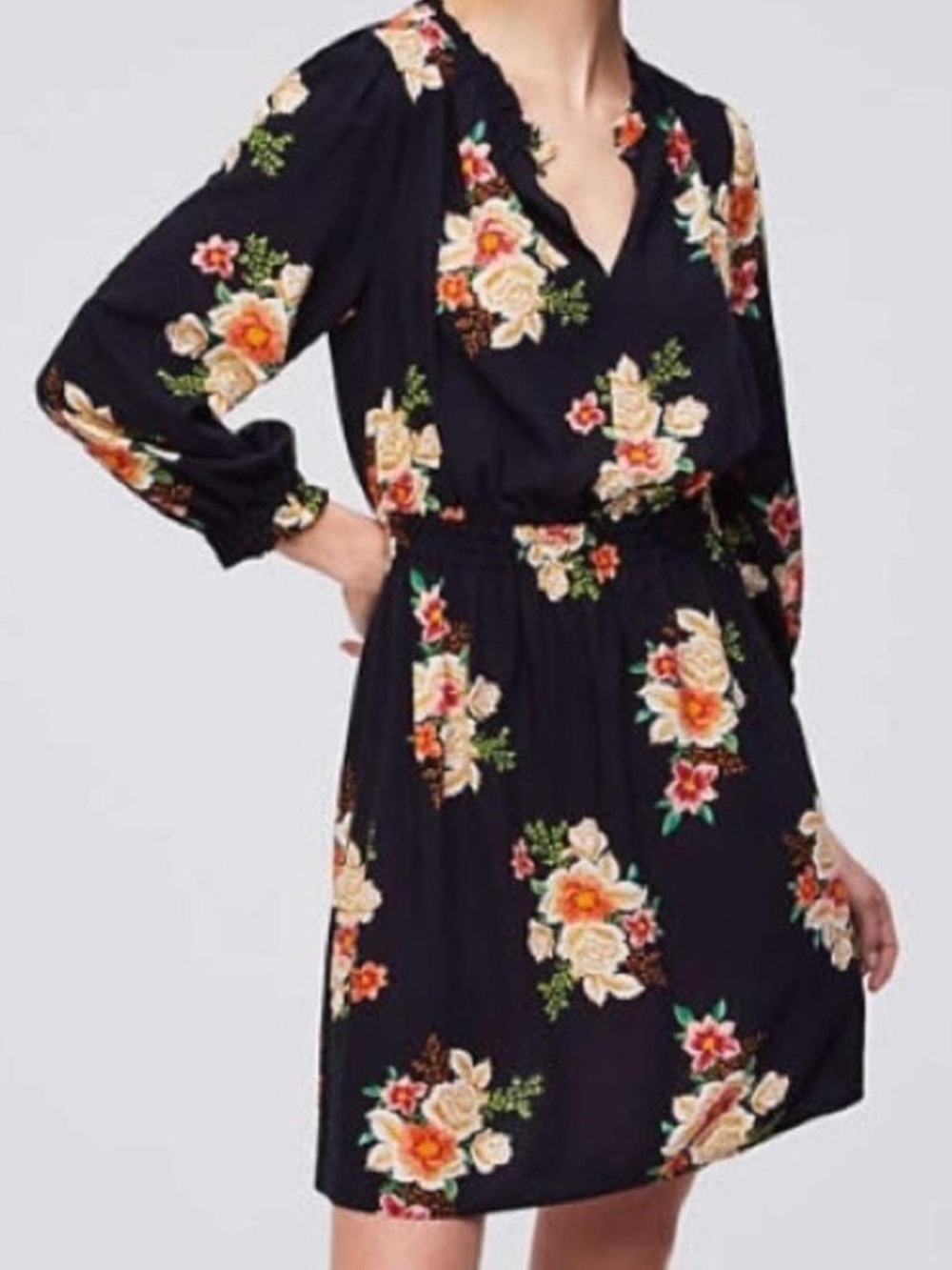 LOFT‎ Black Floral Long-Sleeve Smocked Waist Dress Size Medium NWT 📦
